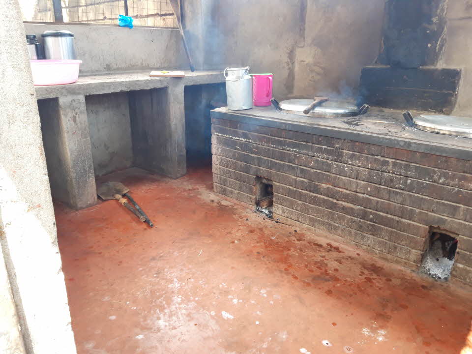 3551749274_1612306773.9449외부부엌.j